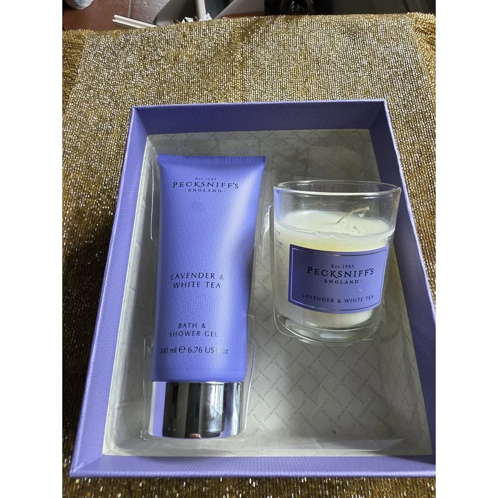 Pecksniff's England Lavender &‎ White Tea Luxury Bath Shower Gel Candle